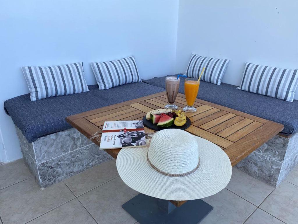 Edelweiss Aparthotel Tsoútsouros Exteriör bild
