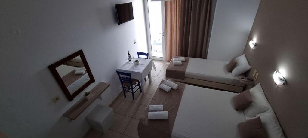 Edelweiss Aparthotel Tsoútsouros Exteriör bild