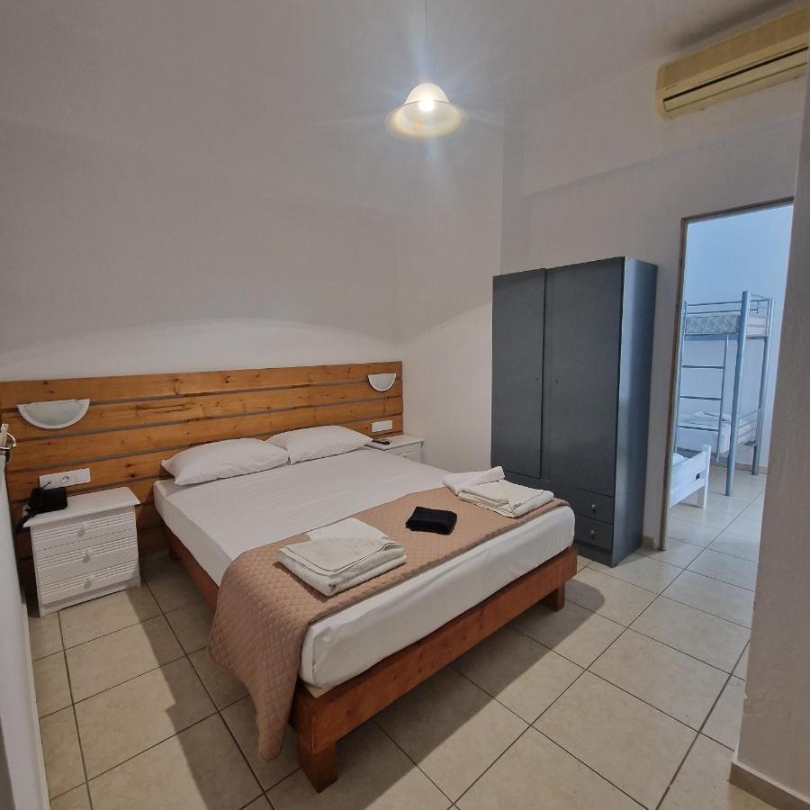 Edelweiss Aparthotel Tsoútsouros Exteriör bild