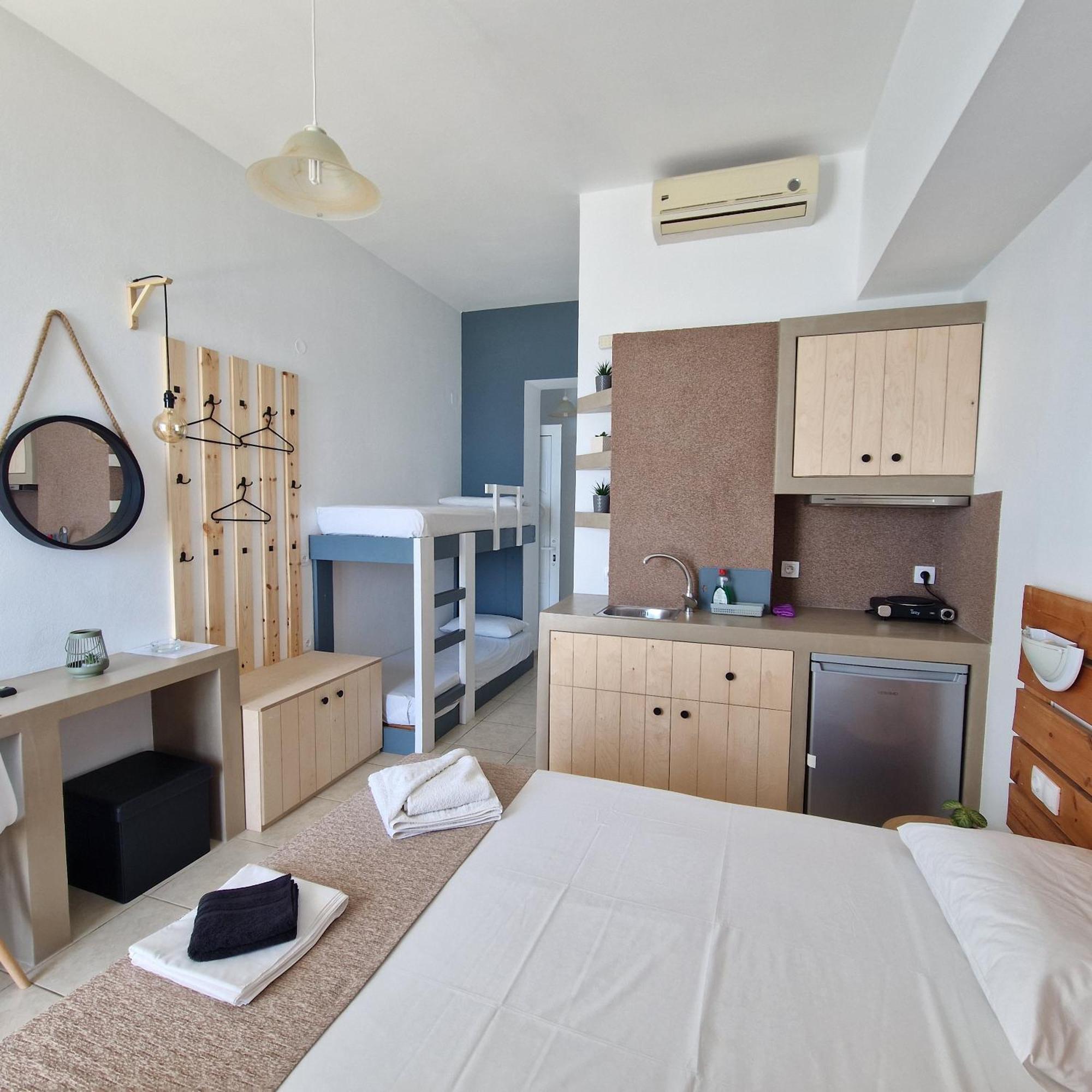 Edelweiss Aparthotel Tsoútsouros Exteriör bild